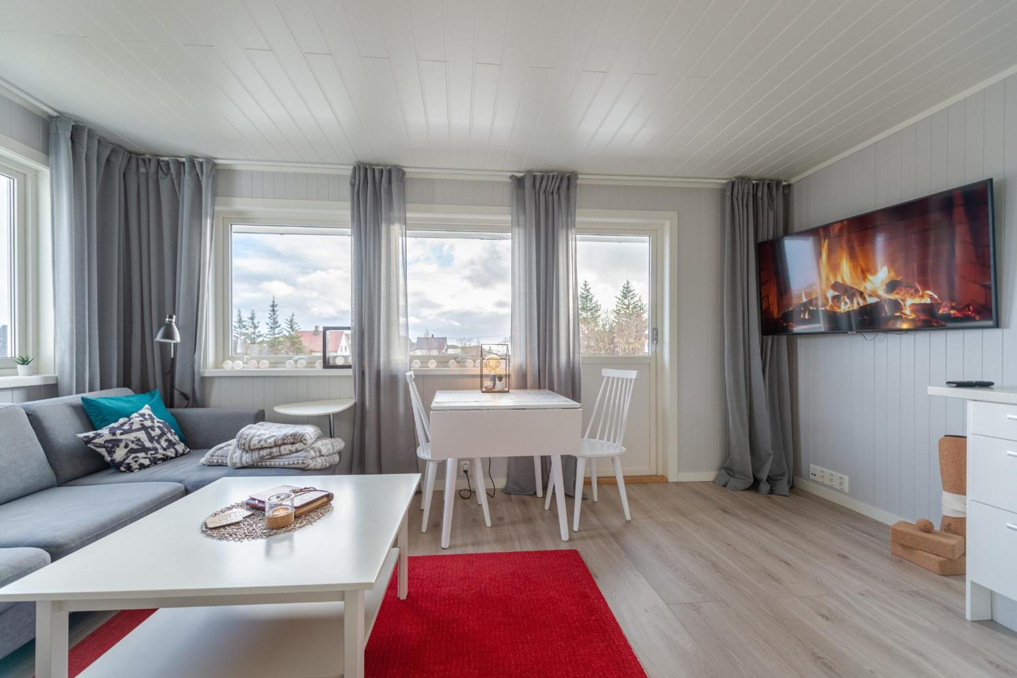 Lofotlove Apartments - Modern And Comfy Apartments Close To Nature Sorvagen Exterior photo