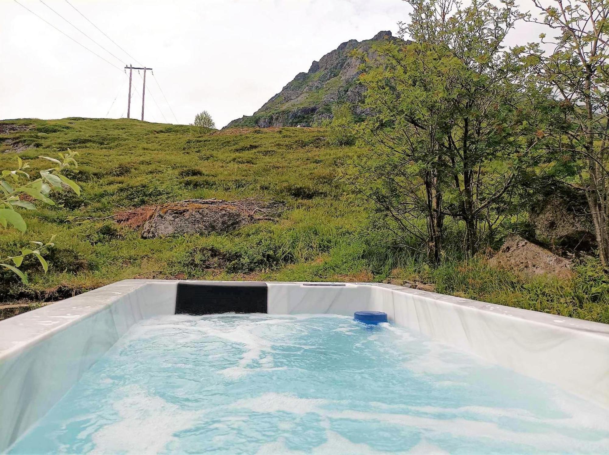 Lofotlove Apartments - Modern And Comfy Apartments Close To Nature Sorvagen Exterior photo